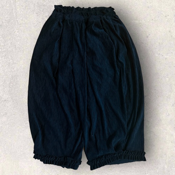 DAZY Balloon Pants - Picture 1 of 3